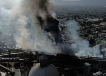 Explosión en Renca genera gran incendio y deja al menos cuatro muertos