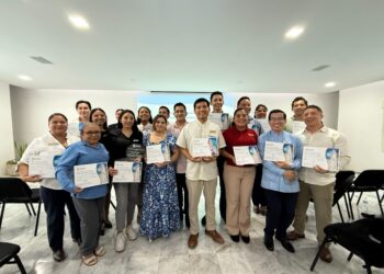 "La Hotelería Organizada premia la excelencia de sus trabajadores en el Caribe Mexicano"