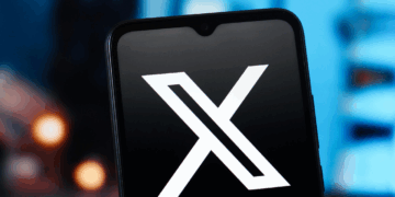 La justicia francesa realiza un allanamiento en las oficinas de X por sus algoritmos