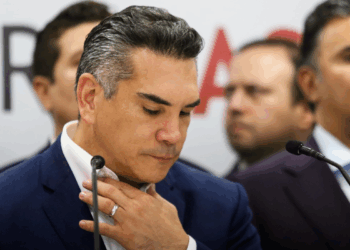 Llora Alito Moreno y pide para la reforma Electoral