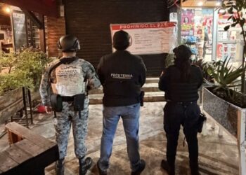 Operativo contra la trata de personas logra rescatar a dos mujeres en un bar de Cancún