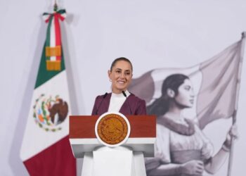 «Sheinbaum defiende reforma laboral de 40 horas sin incluir dos días de descanso»
