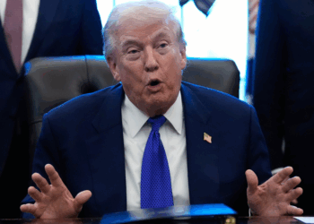 Trump celebra el éxito del nuevo Discombobulator en el operativo contra Venezuela