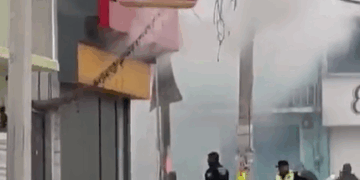 "Pánico en Los Reyes tras ataque con bombas molotov contra un OXXO"