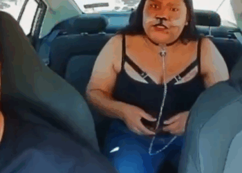 #VIDEO: "viral muestra a pasajera que se identifica como "therian" tras ser bajada de un taxi"