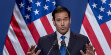EE.UU. y China: Rubio afirma que no interactuar sería “una locura”