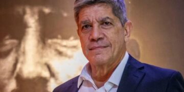 Protesta en la BUAP por visita de diplomática de Estados Unidos