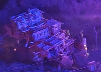 Fallece mueblero de Huejutla tras ser embestido por tráiler en Matehuala