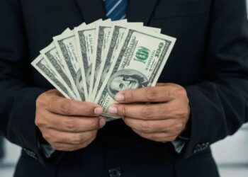 ¿A cómo está el dólar en México hoy, jueves 5 de febrero de 2026?+