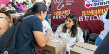 Chambamanía en Playa del Carmen acerca servicios y trámites a familias de Misión de las Flores