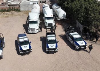 Aseguran miles de litros de combustible ilegal en Cortazar