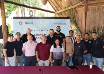 "Cancún cierra filas por el baloncesto: unión de ligas fortalece el deporte local"