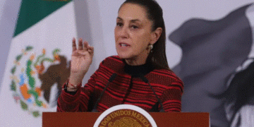 Sheinbaum Toma la Batuta: México Exige Justicia por Migrantes Fallecidos en EE. UU.