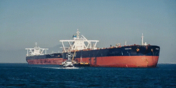 EE. UU. abre la puerta a Cuba, pero bajo estricta lupa: decidirá “caso por caso” el ingreso de petroleros