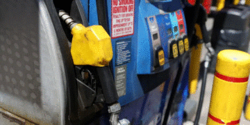 El petróleo se dispara: Brent y WTI registran fuertes alzas por tensiones geopolíticas