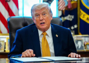 Trump desata polémica al afirmar que “sería un honor” tomar Cuba