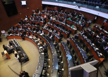 Senado avala envío de marinos a EE.UU. para entrenamiento militar especializado