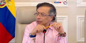 Colombia denuncia posible bombardeo desde Ecuador en zona fronteriza