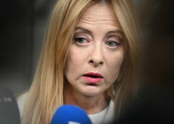 División y tensión en el último adiós al líder de la Liga Norte, Umberto Bossi