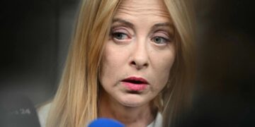 División y tensión en el último adiós al líder de la Liga Norte, Umberto Bossi