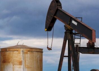 El anuncio de diálogo con Irán provoca una caída en el precio del petróleo