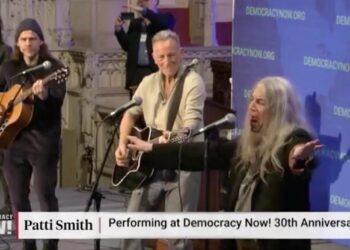 El periodismo independiente de Democracy Now! celebra 30 años de historia