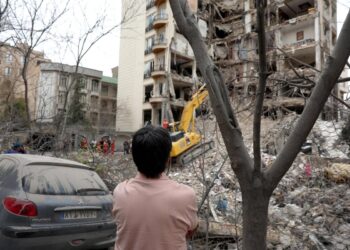 Escala la tensión por los ataques contra infraestructura en Irán lanzados por Israel