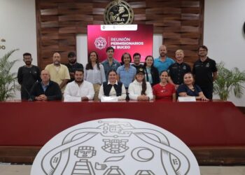 "Impulsa Estefanía Mercado la inclusión económica del sector de buceo en Playa del Carmen"