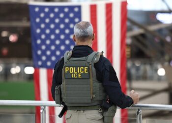 Jueza ordena el regreso de una beneficiaria de DACA deportada por el gobierno de Trump