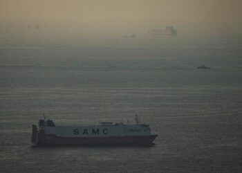 La OTAN analiza estrategias para la reapertura del estrecho de Ormuz