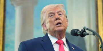 La popularidad de Donald Trump cae a niveles críticos en Estados Unidos