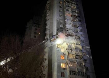 Las agresiones recíprocas entre Ucrania y Rusia alejan la posibilidad de paz