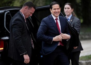 Marco Rubio revela contactos privados con sectores de Irán tras un mes de guerra