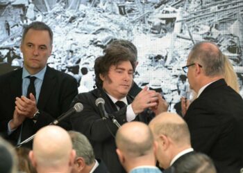 Milei vincula el atentado de 1992 en Argentina con el régimen de Irán