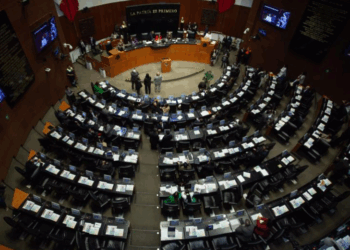 Senado analiza iniciativa para eliminar las pensiones millonarias en el sector público