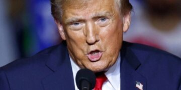 Sospechas de manipulación en el precio del petróleo tras millonarias apuestas antes de anuncios oficiales