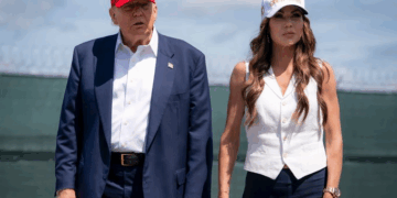 #VIDEO: "Trump reemplaza a la secretaria en Seguridad Nacional por Markwayne Mullin"