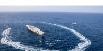 Estrecho de Ormuz: Francia anuncia misión naval para proteger la navegación petrolera