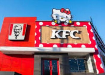 KFC Hello Kitty Monterrey: sucursal temática causa furor y largas filas