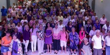 Taller para mujeres adultas mayores fortalece autoestima y bienestar en Cancún