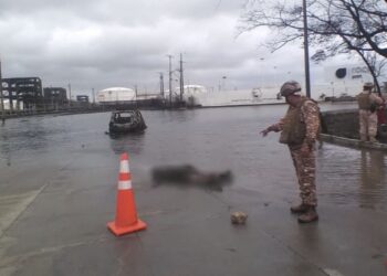 Pemex confirma 5 muertes tras incendio en Dos Bocas