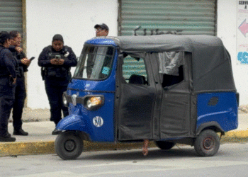 Mototaxista es asesinado a balazos en la Región 227 de Cancún