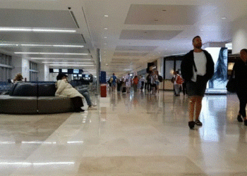 Aeropuerto de Cancún pierde más de 152 mil pasajeros en 2026 y refleja desaceleración turística