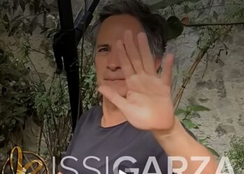 📹⚖️VIDEO// Gael García Bernal confronta a fan en restaurante tras ser grabado sin consentimiento