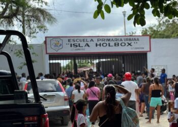 Conmoción por la muerte de un niño en primaria de Cancún tras desvanecerse