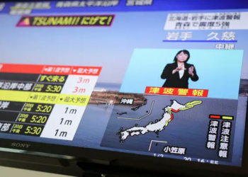 "Fuerte terremoto de 7.5 sacude Japón y activa alerta de tsunami"
