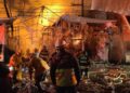 Grave incendio consume decenas de puestos en el Mercado de Sonora