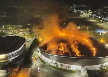 "Incendio consume parte del techo en el Velódromo Olímpico de Río de Janeiro"