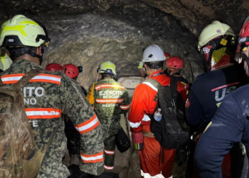 "Rescatan a segundo minero y localizan a un tercero sin vida en la mina Santa Fe"