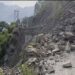 #VIDEO: "Un deslizamiento de tierra masivo bloquea la carretera Bagheigarh–Chanju en India"